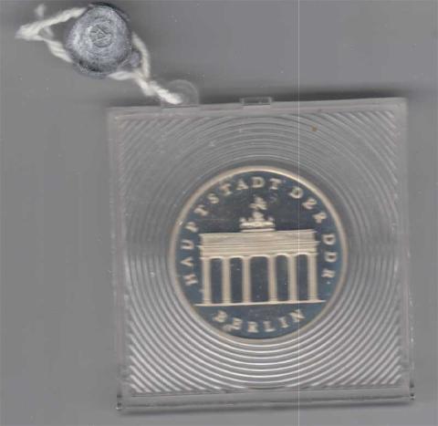 DDR 1987 5 Mark Silber Gedenkmünze Brandenburger Tor PP verplombt